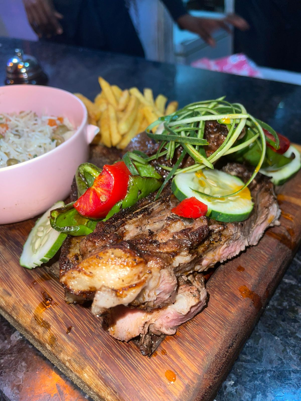 Frango á kieza 6.000 kz